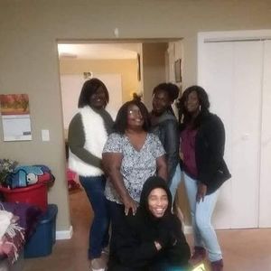 Meet your Posher, Sonya